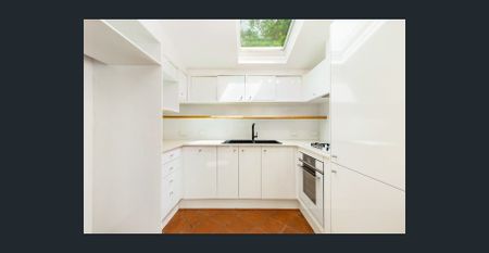 THIS GORGEOUS AND ICONIC CAMP COVE COTTAGE IS A RARE OFFERING IN THE ULTIMATE BEACHSIDE LOCATION - Photo 4