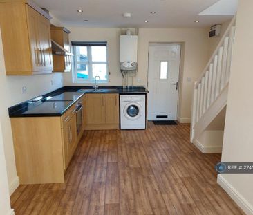 2 bedroom terraced house to rent - Photo 5