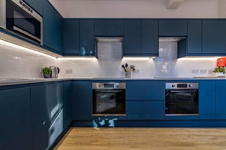 1 bedroom house of multiple occupation to rent - Photo 4