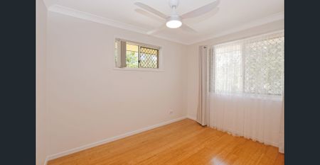 Peaceful Living in a Leafy Bellbird Park Location - Photo 2