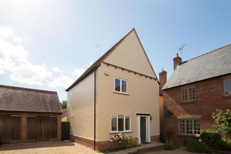 4 bedroom detached house to rent - Photo 5