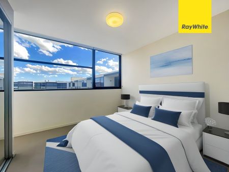 Unique Two Bedroom Apartment - Photo 2