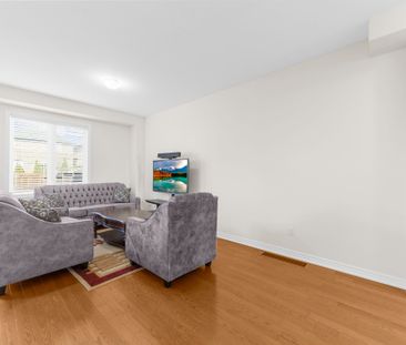 For Lease - 54 Medici Lane, Hamilton, Ontario - Photo 1