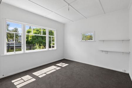 Prime Whataupoko Location For Rent! - Photo 4