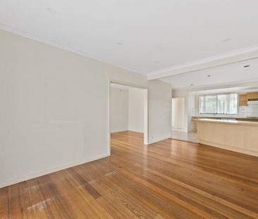 10 Sonia Street, Donvale VIC 3111 - House For Rent | Domain - Photo 1