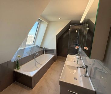 Einzigartige 3.5-Zimmer-Triplexwohnung im 25. OG mit urbanem Charme - Photo 5