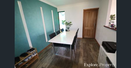 Well maintained home in Eimeo - Photo 3