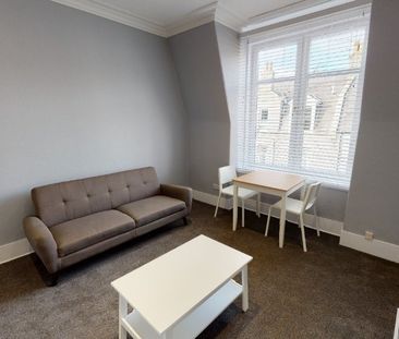 P1110: Elmbank Road, Old Aberdeen, Aberdeen - Photo 2