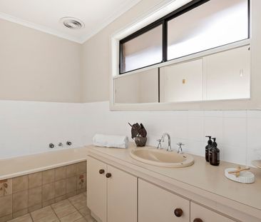 10/74 Graham Road, Viewbank - Photo 5