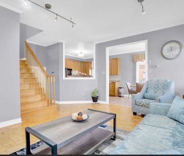 For Lease - 51 Connolly Crescent Unit# Upper, Brampton, Ontario - Photo 2