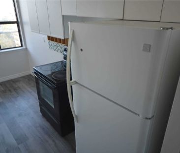 For Lease - 17 Knightsbridge Road Unit# 1903, Brampton, Ontario - Photo 5