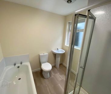 106 My Lady`s Road, Ravenhill, Belfast, BT6 8FB - Photo 1