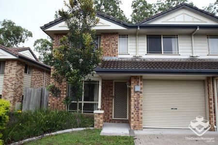 Quiet 3 bedroom townhouse - Photo 5