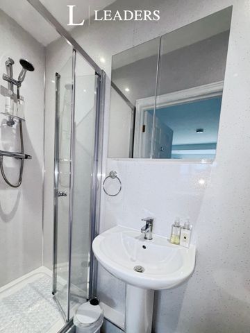 1 bedroom room to rent Fairhaven Road, West Mersea, CO5 - Photo 2
