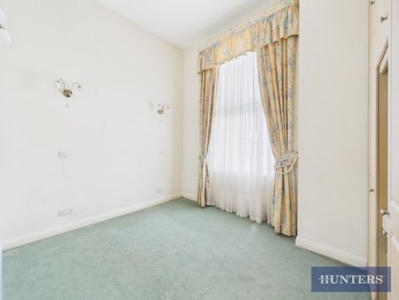 3 bedroom Flat To Let Total Size: 1053 SQ FT - Photo 3