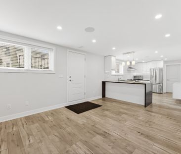 For Lease - 10 Boxwood Road, Toronto, Ontario - Photo 3