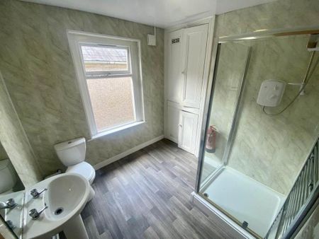 4 bedroom house to rent - Photo 4