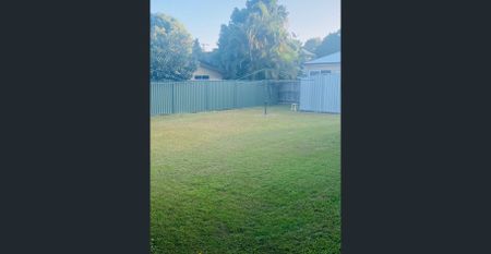 Cozy Unit - Hop Skip & Jump to Clontarf Waterfront - Photo 2