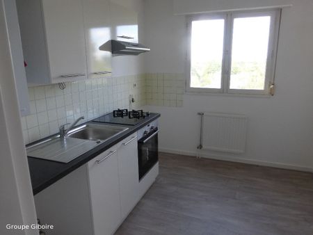 Appartement T4 à louer - 75 m² - Photo 2