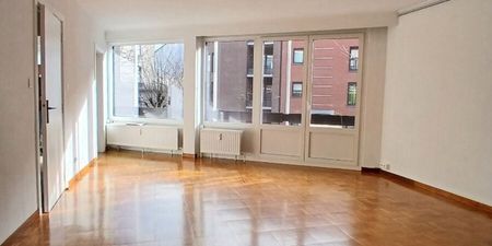 Appartement te huur in Mons voor € 890 met 2 slaapkamers - Foto 2