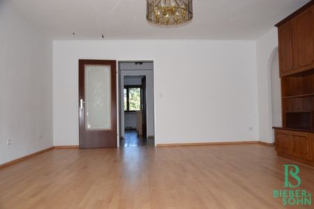 Eleganter "Retro-Style" - Großzügige, sonnige, ruhige Wohnung mit Süd-Loggia! 2 Garagenplätze! - Foto 5