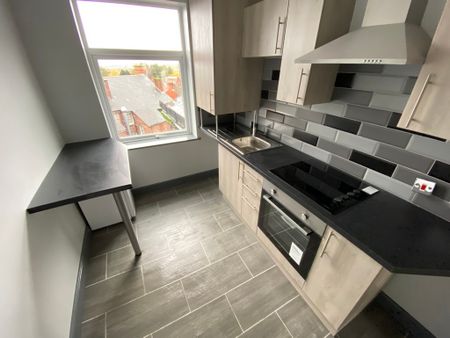 Long Street, City Centre, Wolverhampton - Photo 3