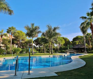 Puerto Banús, Puerto Banús, Málaga - Photo 2