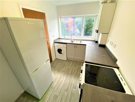 1 bedroom flat to rent - Photo 3