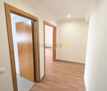 Apartment T3 in Odivelas, Odivelas - Photo 2