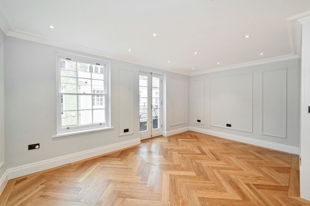 Princes Gate Mews, SW7, London - Photo 1