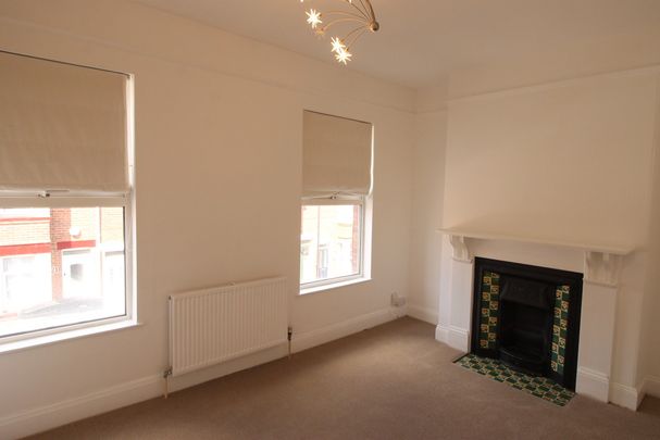 2 bedroom Two Bedroom Terrace House to rent - Photo 1