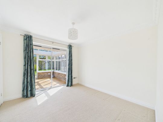 Bella Vista, Woodmancote, Cheltenham, GL52 - Photo 1