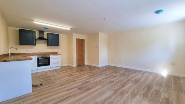 Hungary Hill, Stourbridge, DY9 - Photo 1