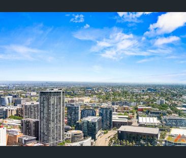 Luxurious 2 Bedroom + Large 8 sqm Guest/Study Room in Lumiere Tower - Photo 1