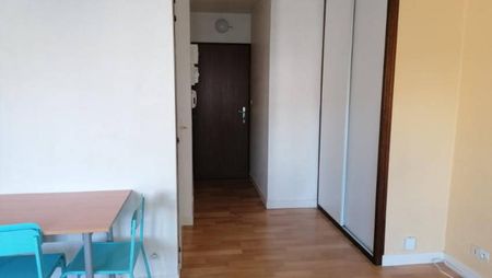 *Metz studio/F1 meublé à louer - Photo 3