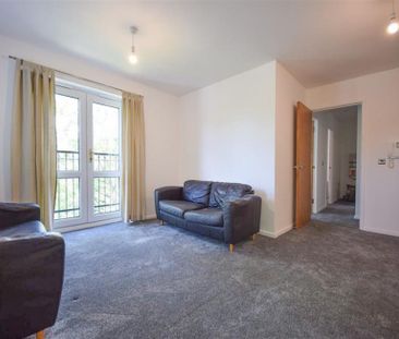 2 Bedroom Apartment To Let - Photo 6