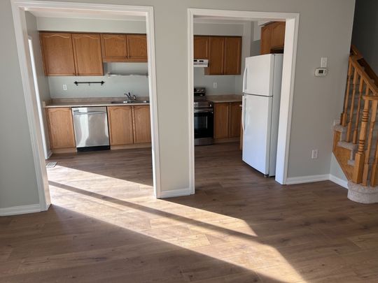 For Lease - 837 MCKAY Crescent, Milton, Ontario - Photo 1