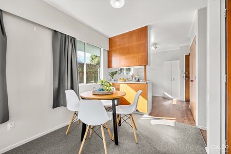 2-Bedroom Home in Trentham - Photo 5