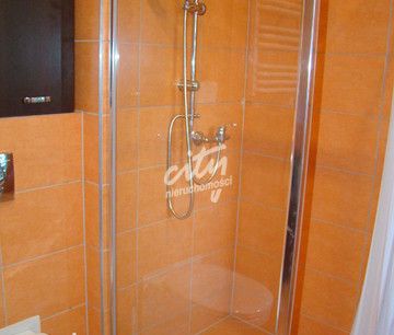 Dom wolnostojący, dla pracowników, parking - Фото 5