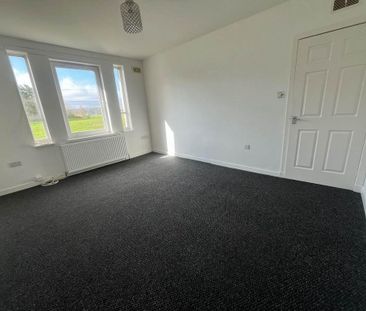 3 bedroom maisonette to rent - Photo 1