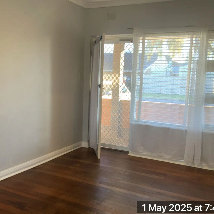 LOCATION, LOCATION, LOCATION 1 Bedroom Unfurnished Unit, Minutes from West Beach Esplanade.... A MUST VIEW !!!!! - Photo 1