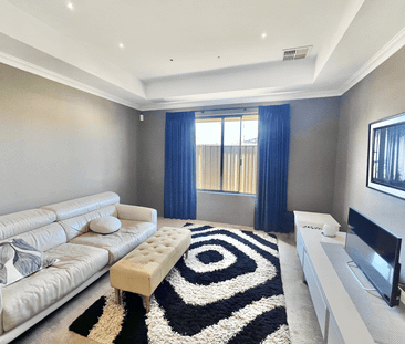 4 x2 Beautiful Family Home - Photo 2