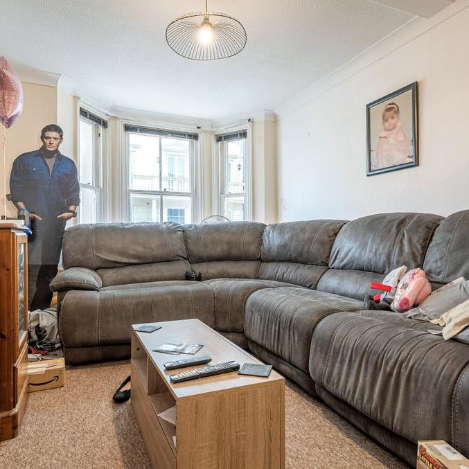 2 bedroom maisonette to rent - Photo 1