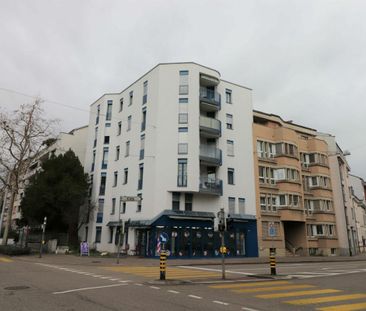 schöne 2-Zimmer-Wohnung an zentraler Lage zu vermieten - Foto 2