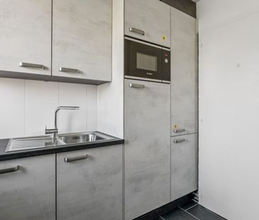 First relocation after renovation - Photo 2