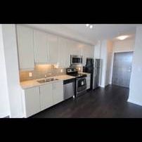 2(1+1)bedroom condo in heart of downtown Toronto - Photo 3