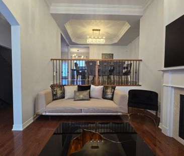 For Lease - 3461 Eglinton Avenue, Mississauga, Ontario - Photo 1