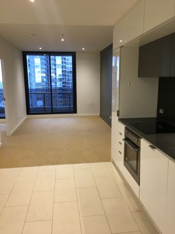 2114/551-555 Swanston Street, Carlton VIC 3053 - Apartment For Rent | Domain - Photo 4