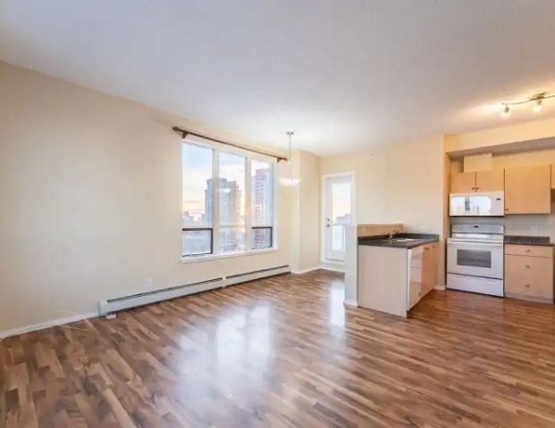 Downtown 2 Bed, 2 Bath Apartment – All Utilities & Secure Parking Included! | 1053 10 Street Southwest, Calgary - Photo 1