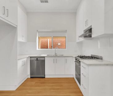 Prime Mile End Location - Photo 6